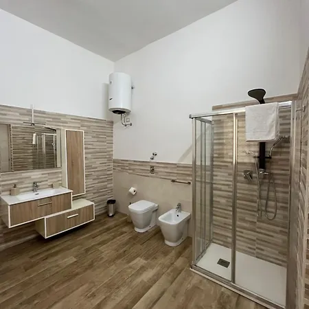 Casa Martina Feriehus Tre Fontane